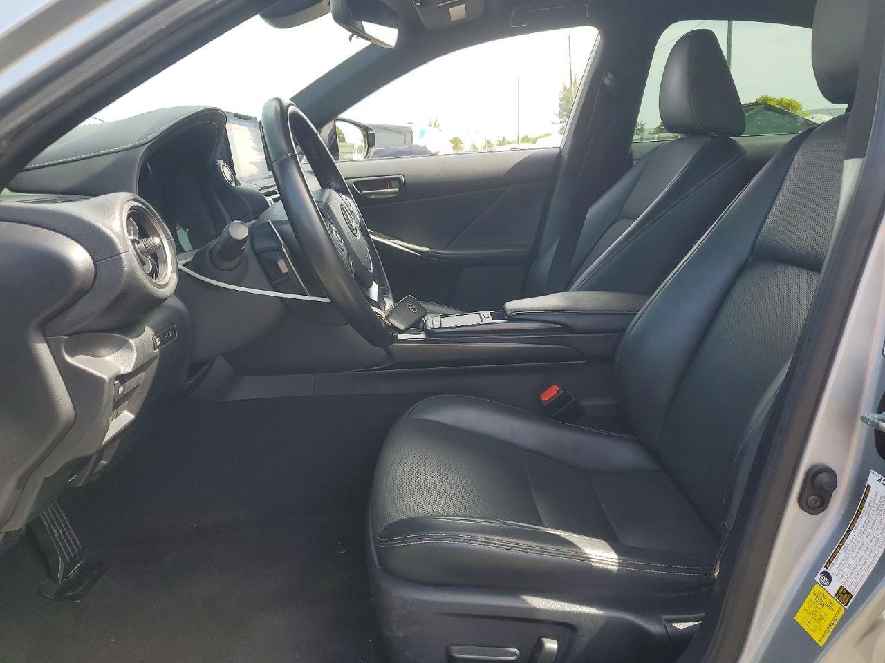 2021 Lexus Is 300 - Фото 7
