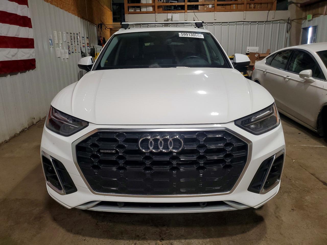 2023 Audi Q5 Premium 45 - Image 5