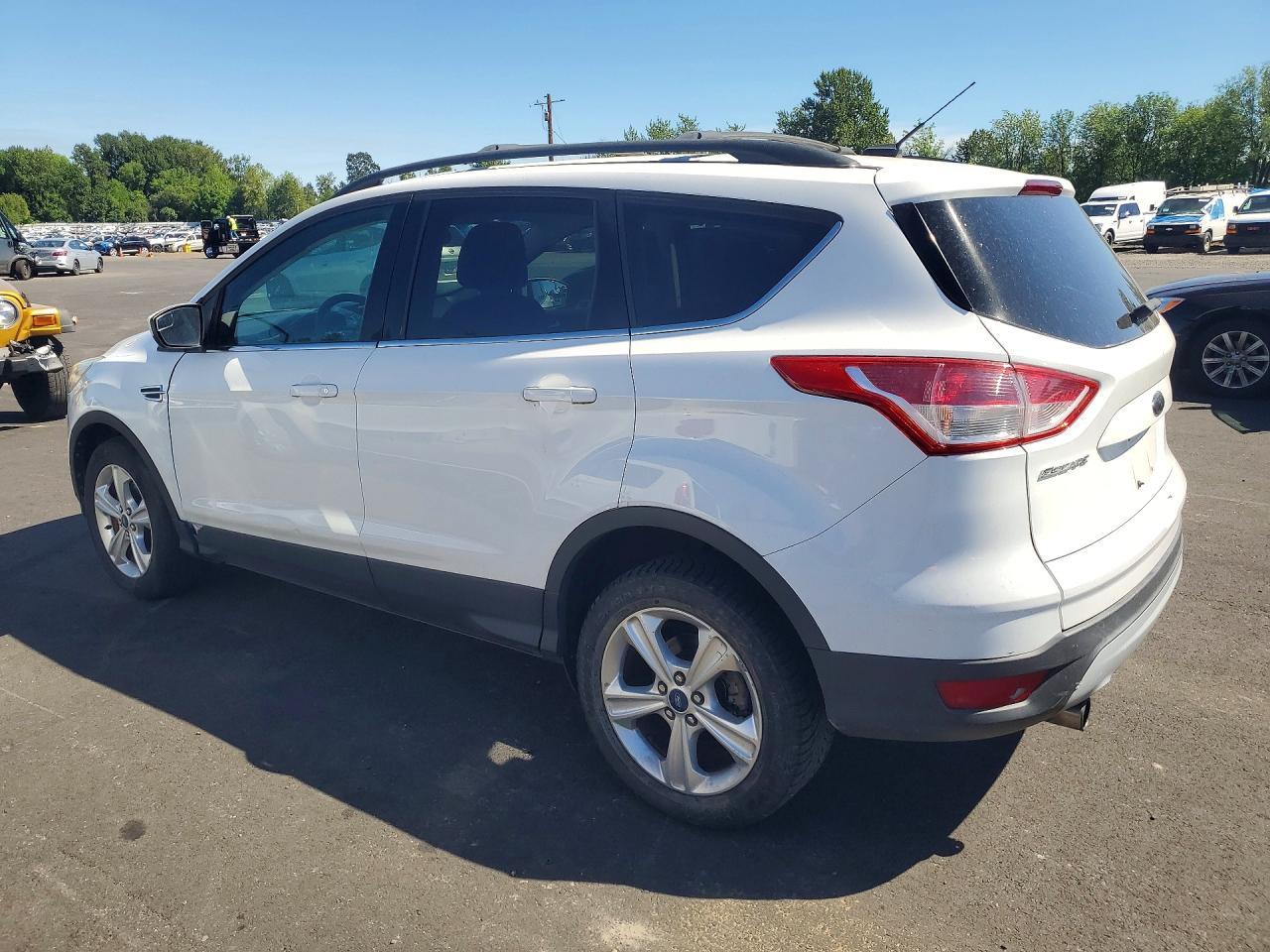 2013 Ford Escape Se - Image 2