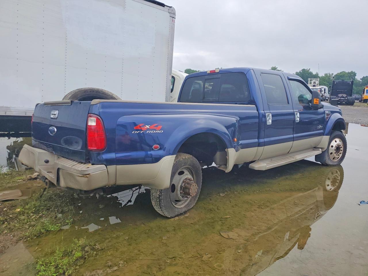 2008 Ford F450 Super Duty - Image 3