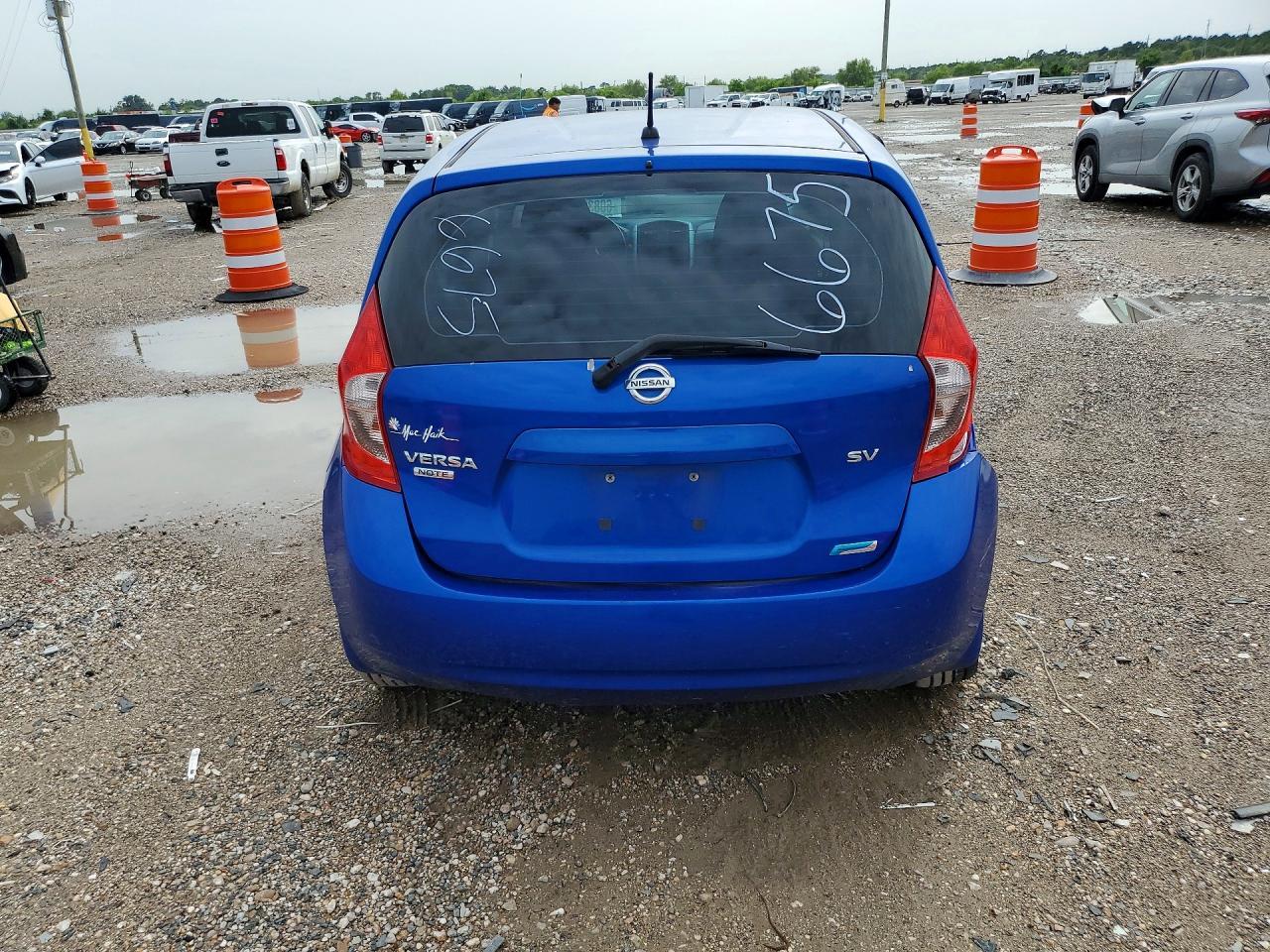 2015 Nissan Versa Note Sv - Image 6