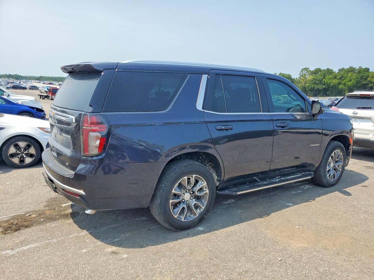 2024 Chevrolet Tahoe K1500 Lt - Image 3