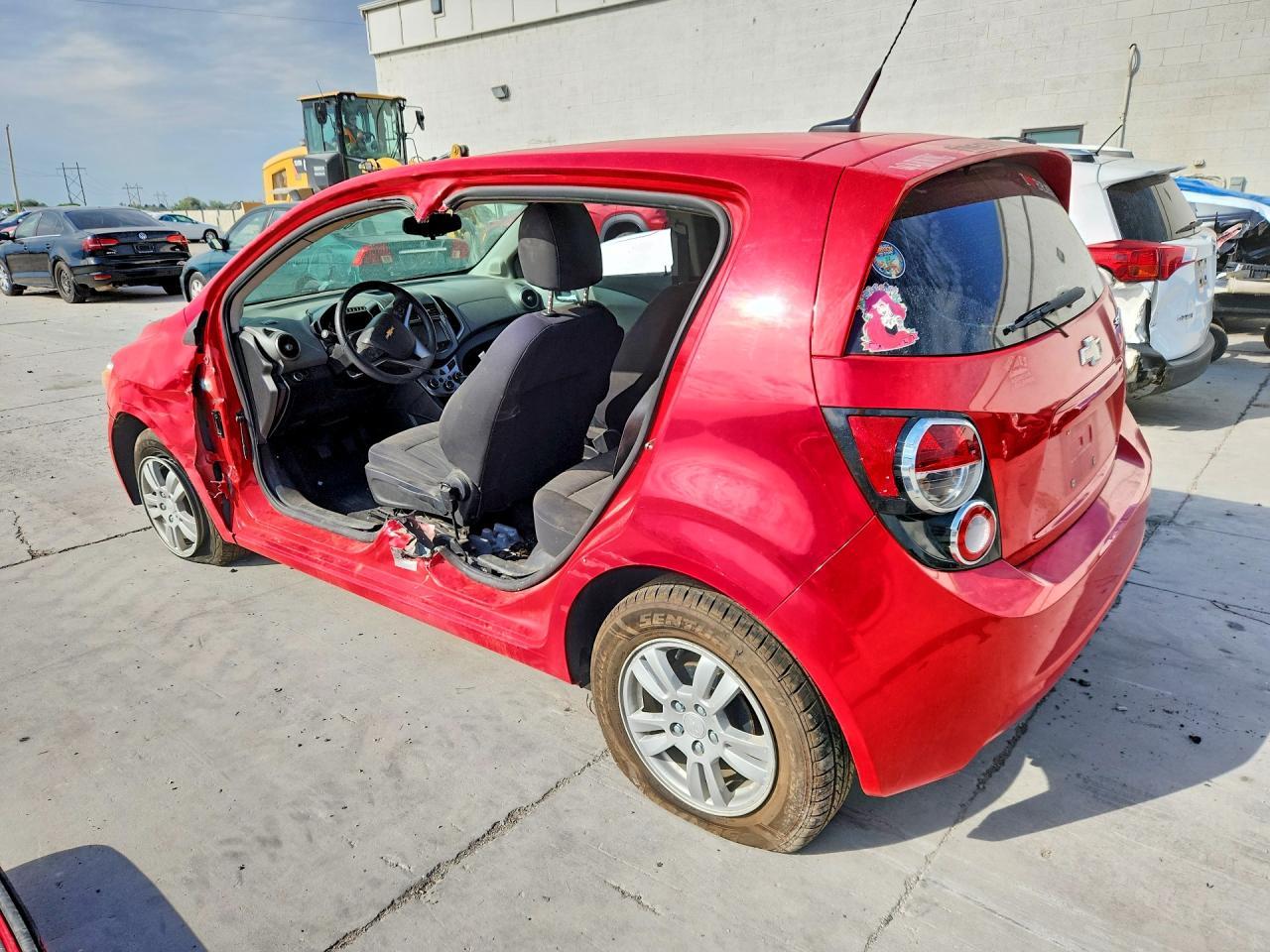 2014 Chevrolet Sonic Lt - Фото 2