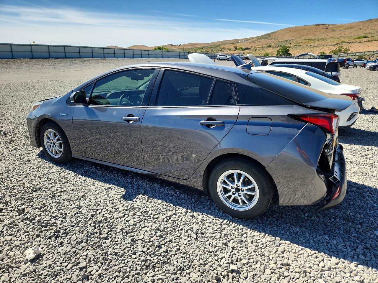 2019 Toyota Prius L Eco - Image 2