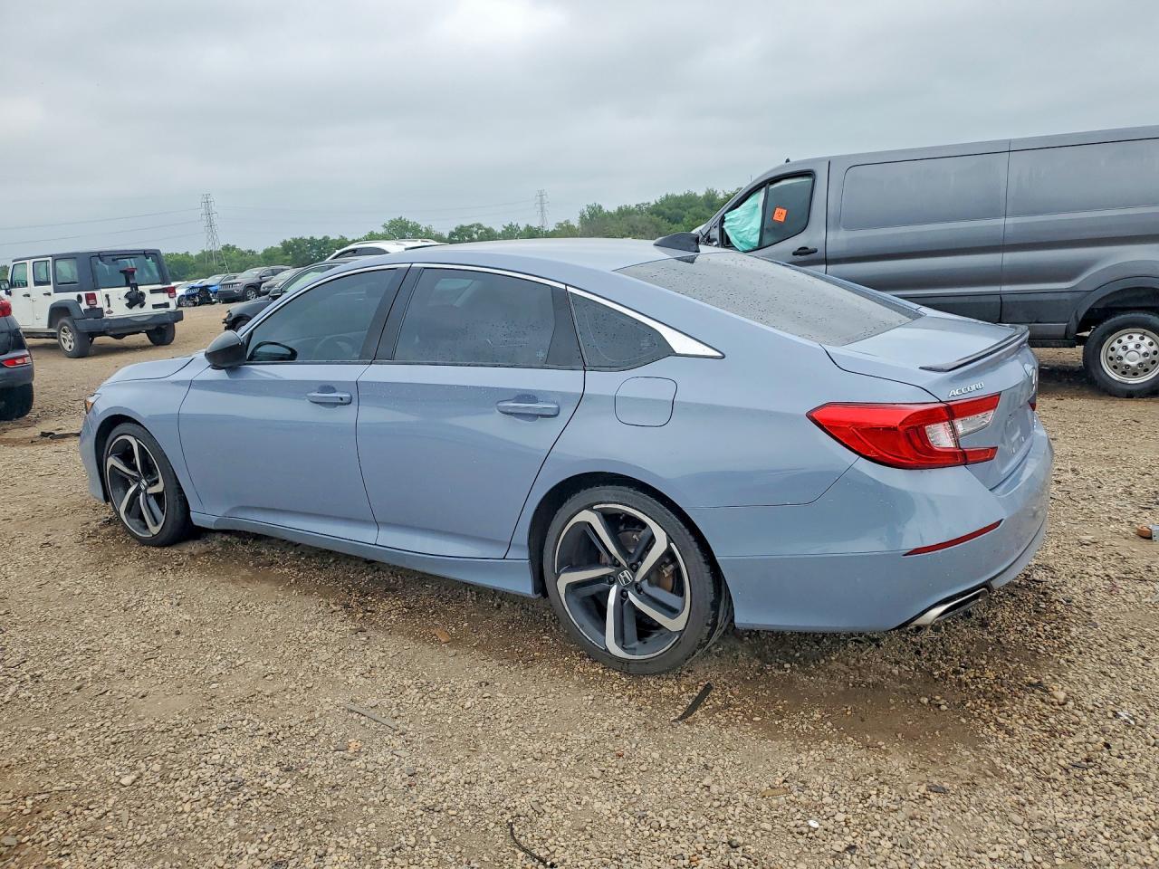 2021 Honda Accord Sport Se - Image 2