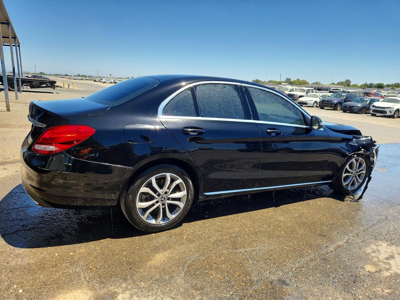 2018 Mercedes-Benz C 300 - Image 3