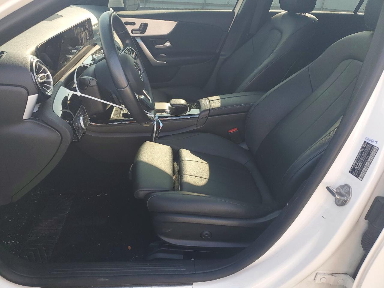 2021 Mercedes-Benz A 220 4Matic - Image 7