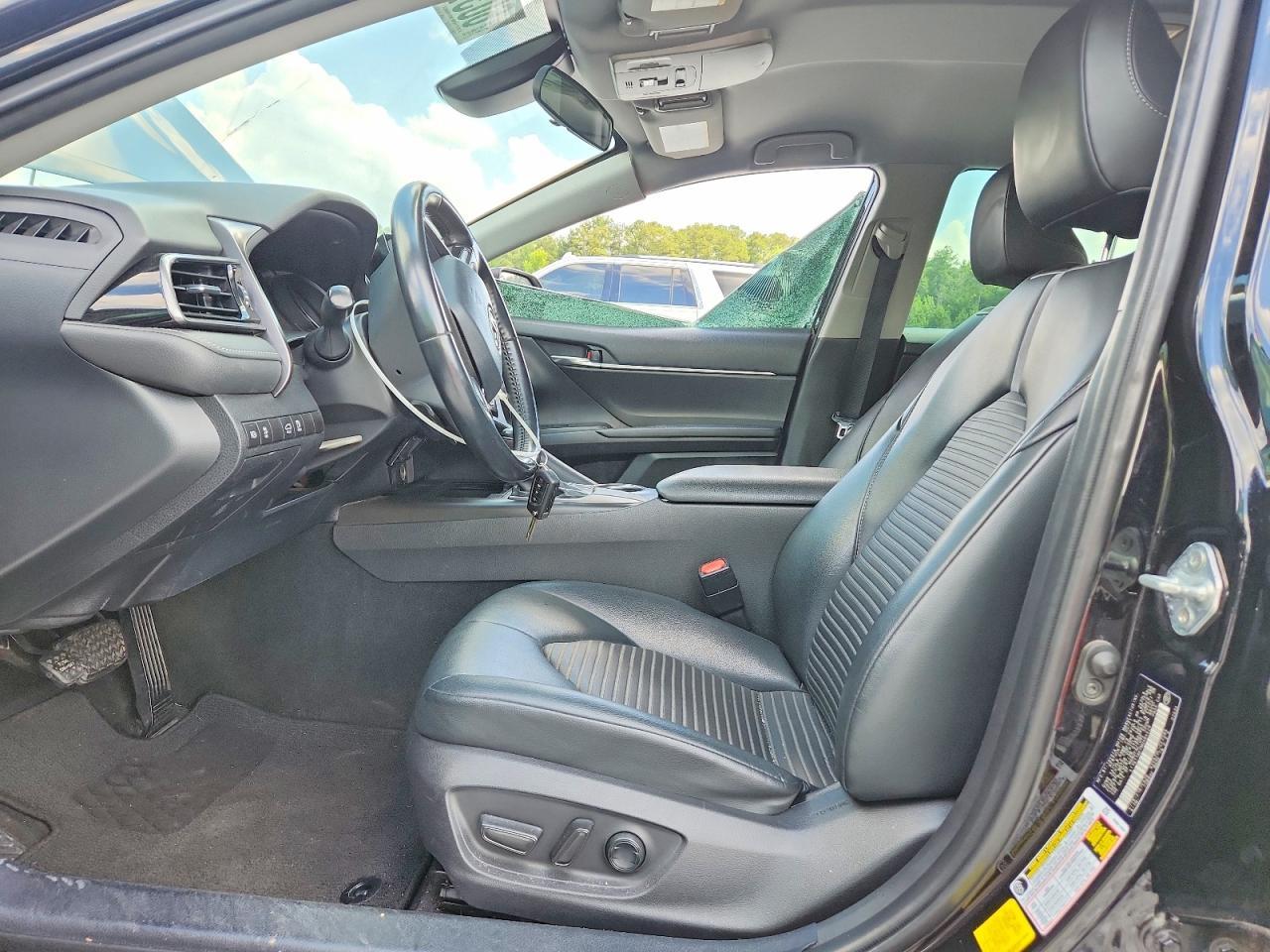 2021 Toyota Camry Se - Фото 7