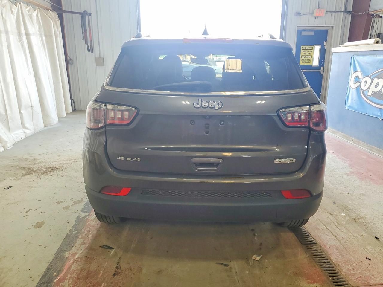 2020 Jeep Compass Latitude - Фото 6