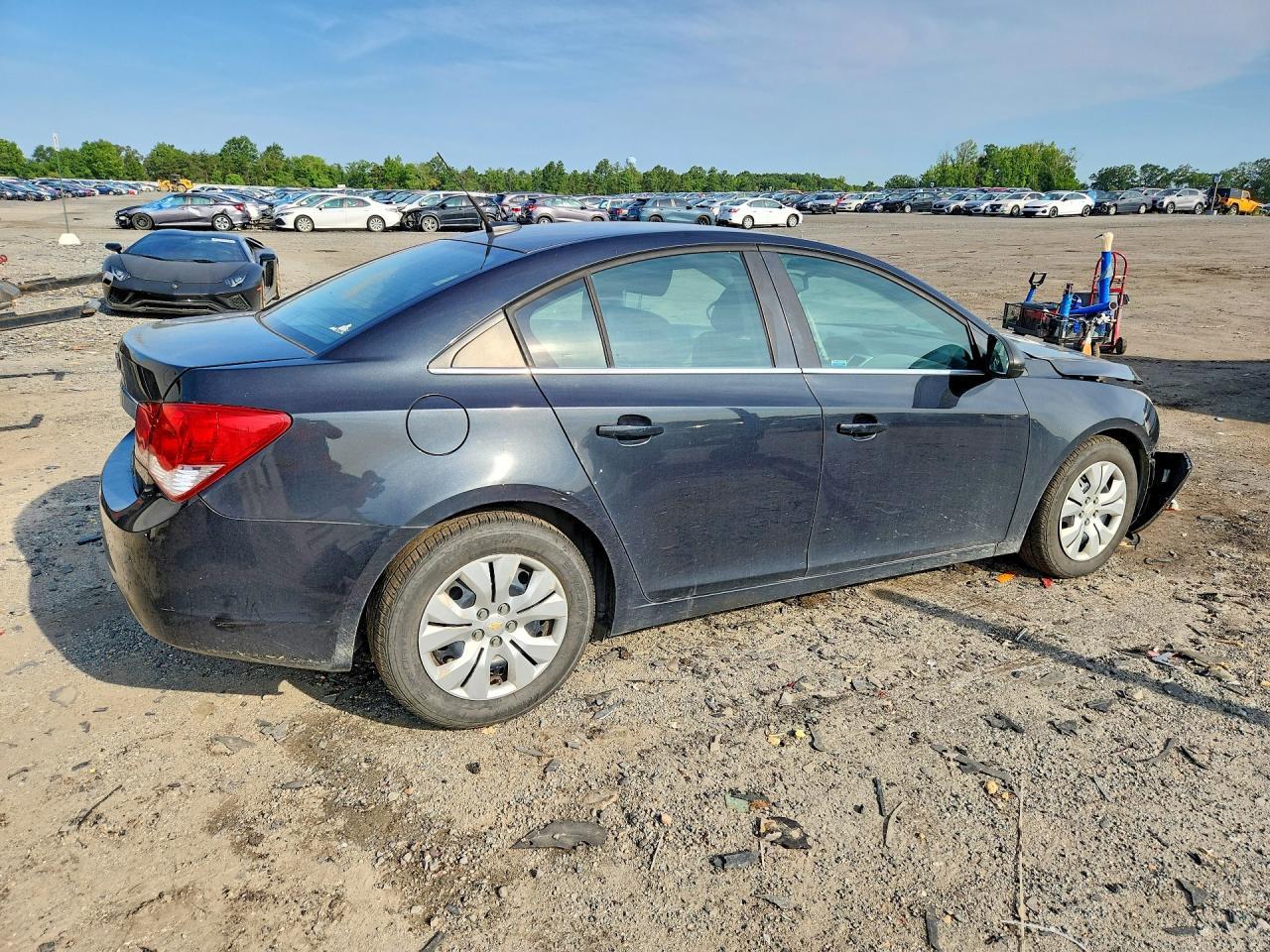 2012 Chevrolet Cruze Ls - Image 3