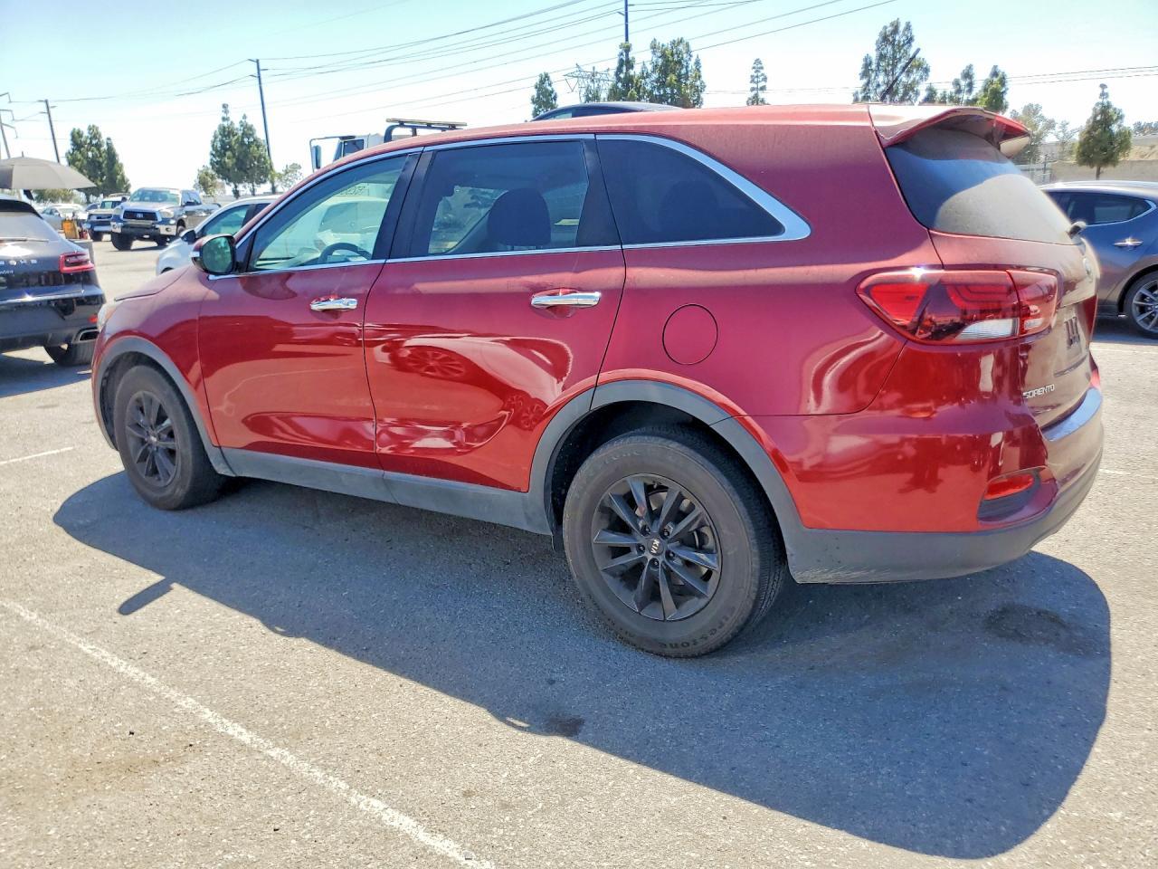 2019 Kia Sorento Lx V6 - Фото 2