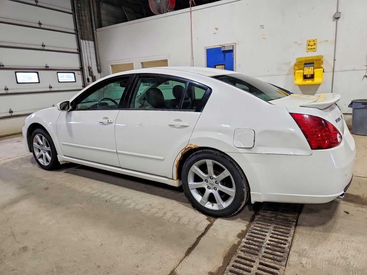 2007 Nissan Maxima 3.5 Se - Фото 2