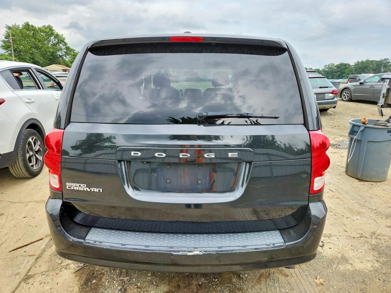 2017 Dodge Grand Caravan Se - Фото 6