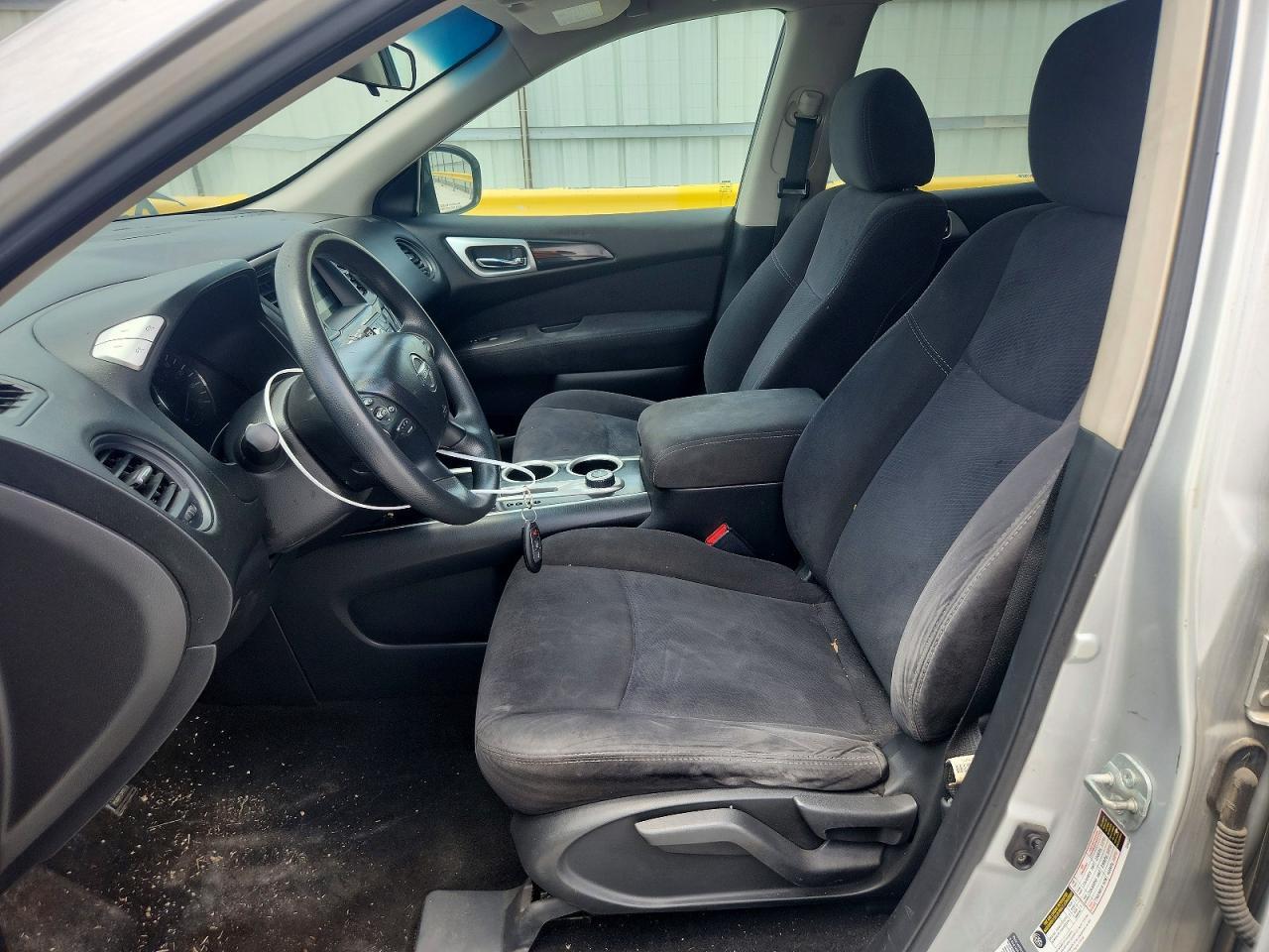2014 Nissan Pathfinder S - Фото 7