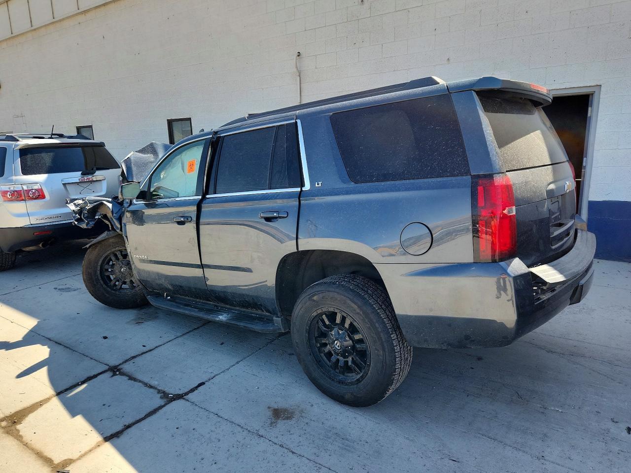 2020 Chevrolet Tahoe K1500 Lt - Image 2