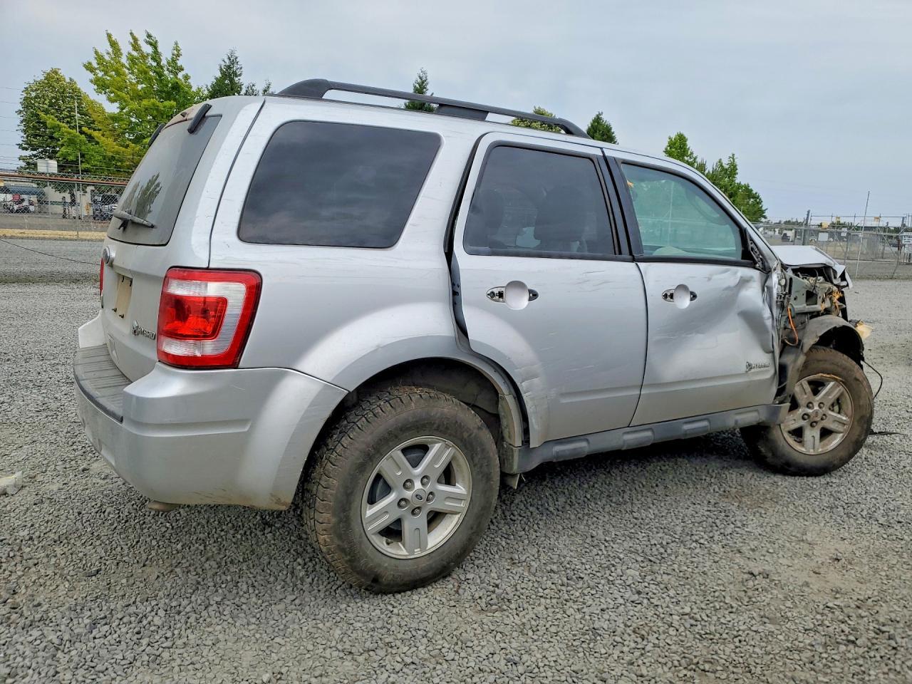 2010 Ford Escape Hybrid - Image 3