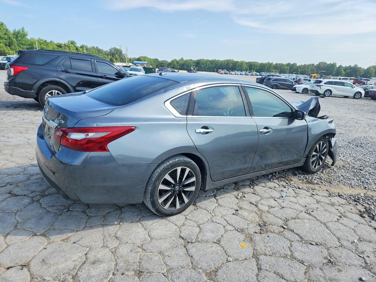 2018 Nissan Altima 2.5 Sv - Фото 3