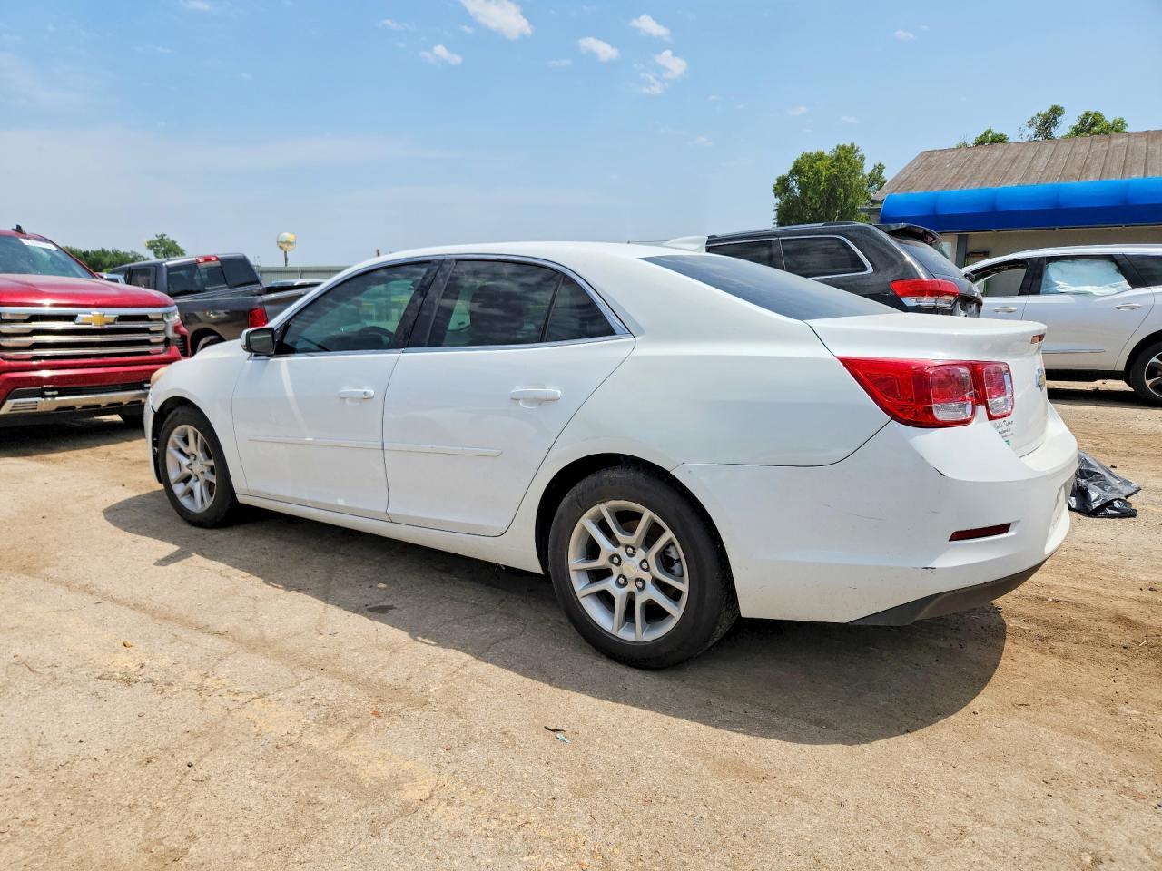 2015 Chevrolet Malibu 1Lt - Фото 2