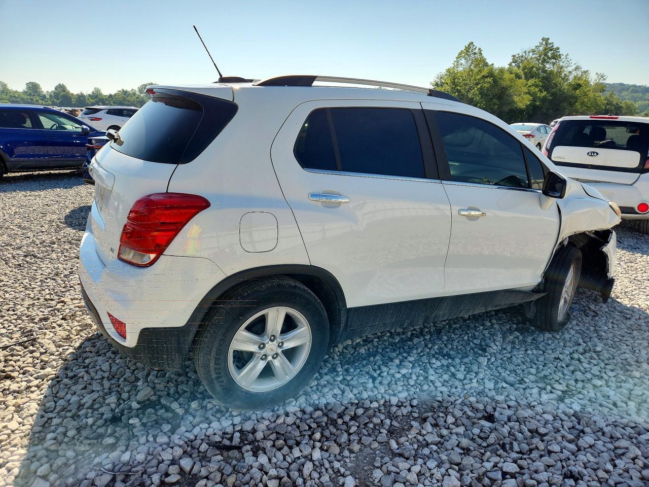 2018 Chevrolet Trax - Image 3