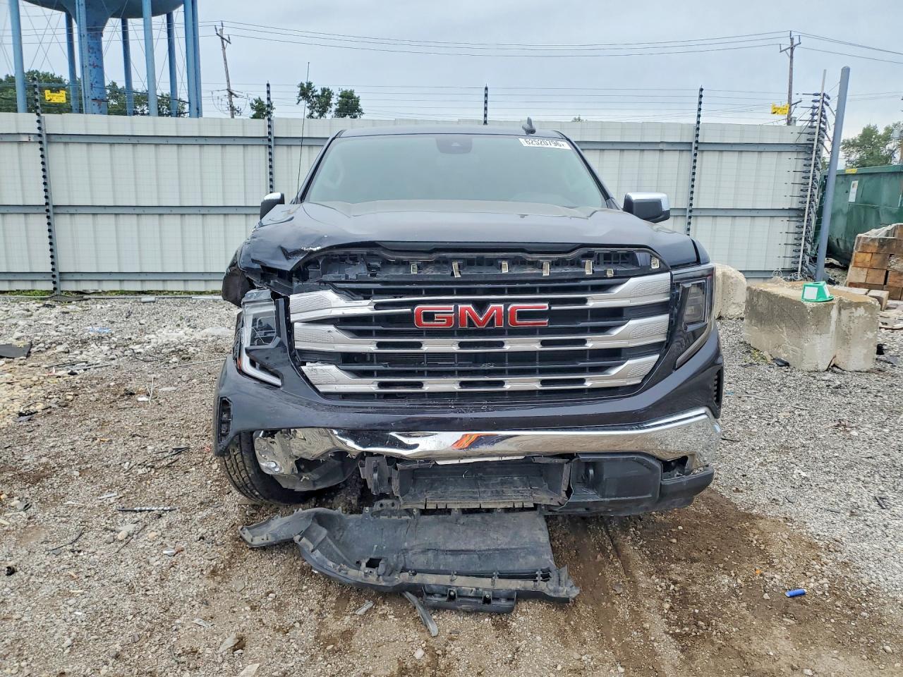 2023 GMC Sierra K1500 Sle - Image 5