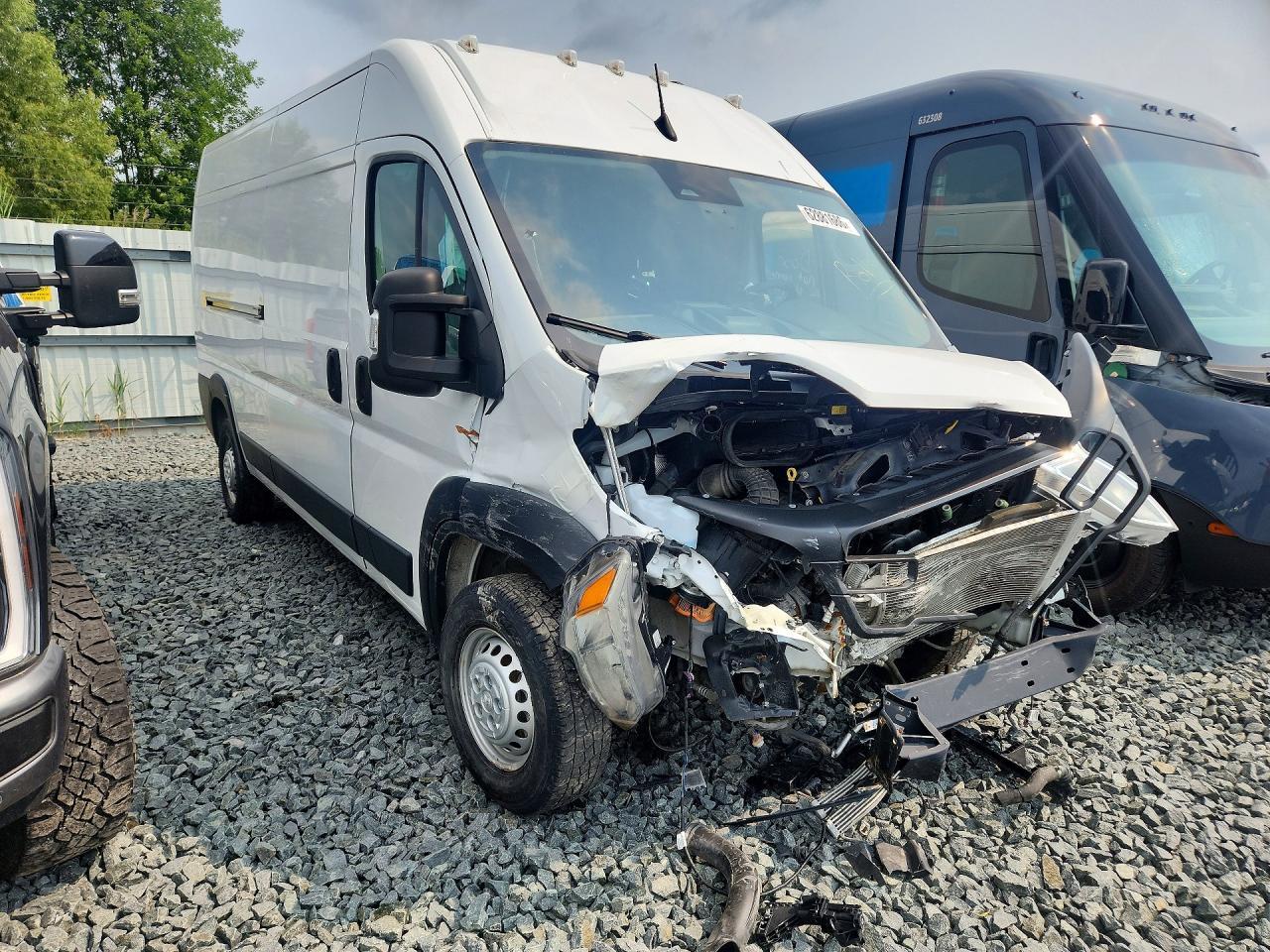 2025 Ram Promaster 2500 Cargo - Image 4