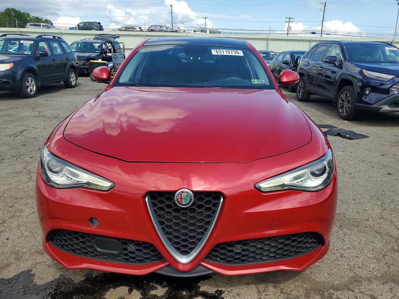 2018 Alfa Romeo Giulia Ti Q4 - Фото 5