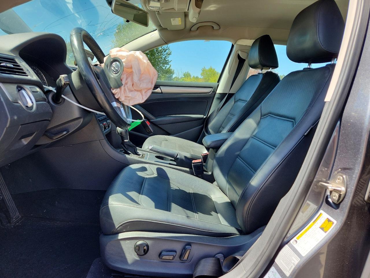2015 Volkswagen Passat - Фото 7
