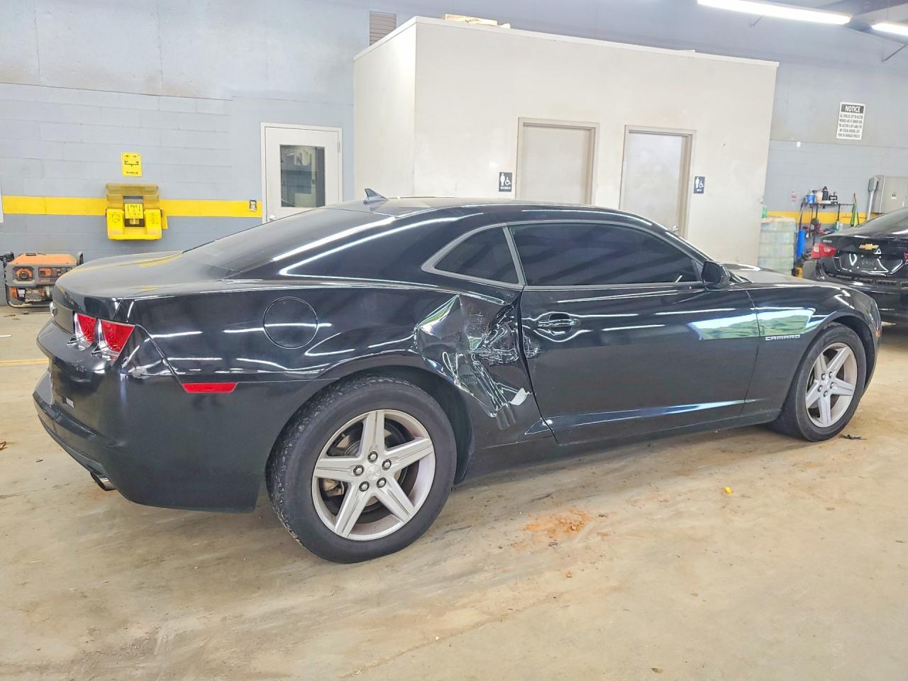 2011 Chevrolet Camaro Lt - Фото 3