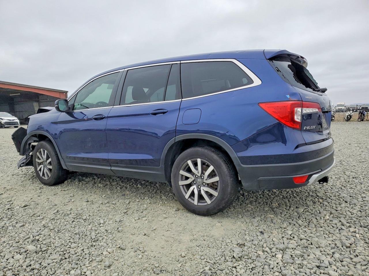 2019 Honda Pilot - Image 2
