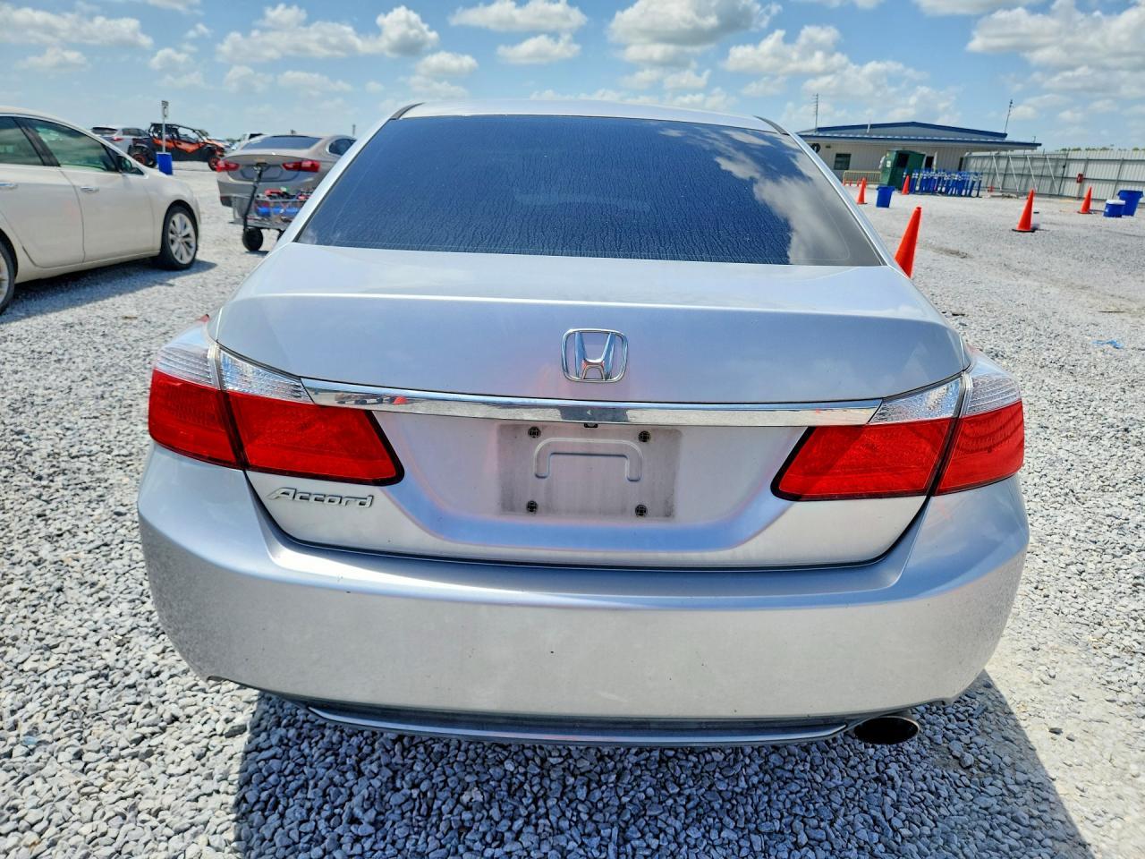 2015 Honda Accord Lx - Фото 6