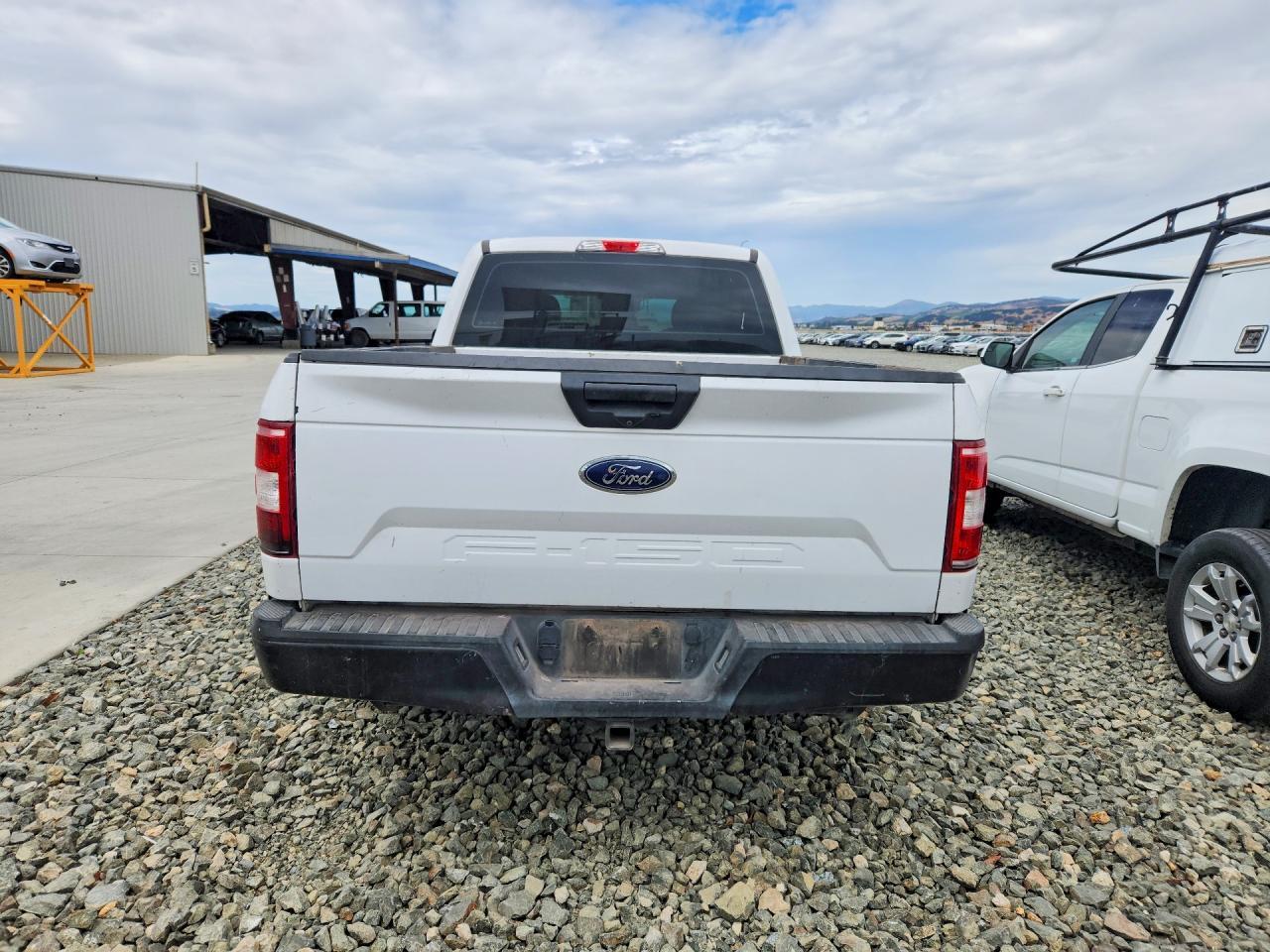 2018 Ford F150 Super Cab - Фото 6