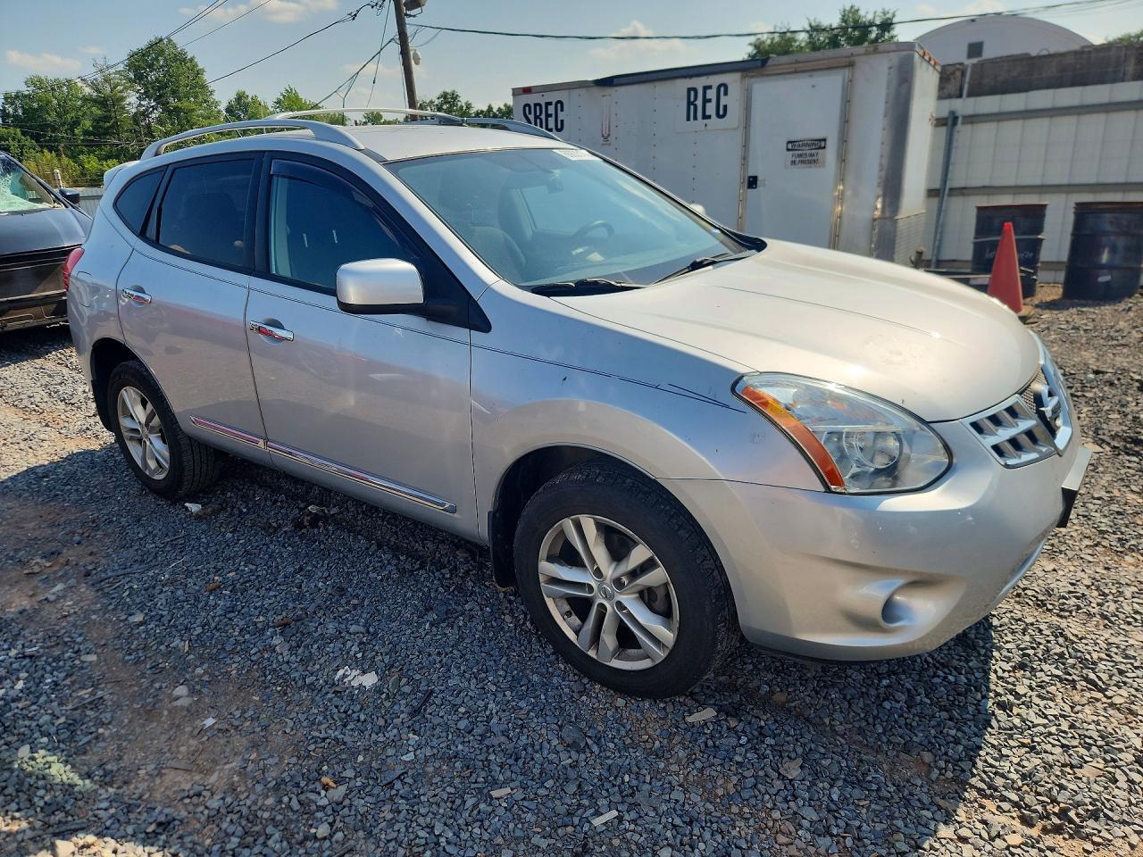2013 Nissan Rogue S - Фото 4
