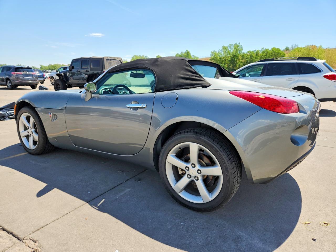 2006 Pontiac Solstice - Фото 2