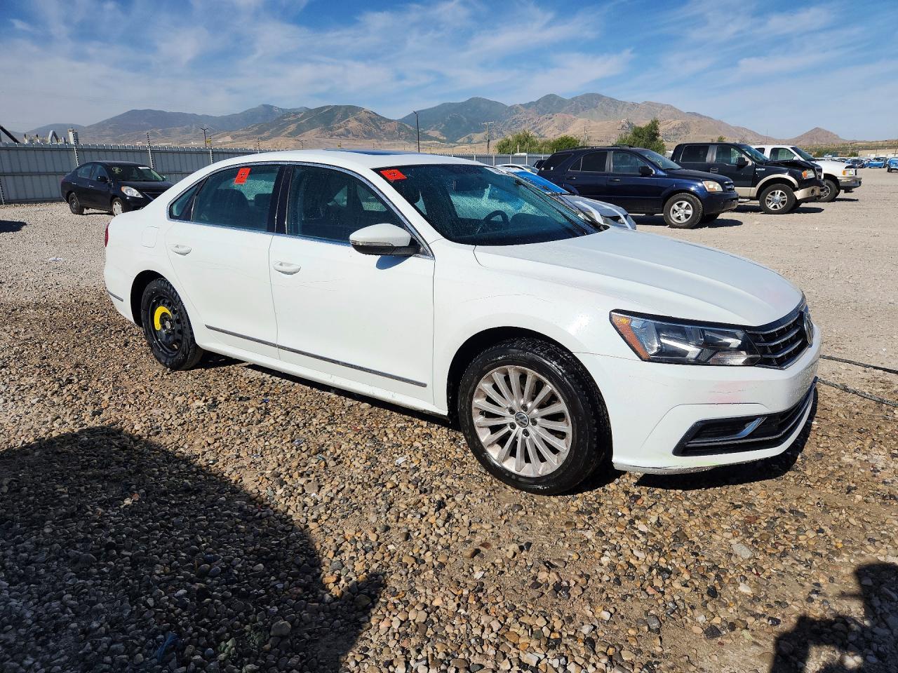 2016 Volkswagen Passat Se - Фото 4