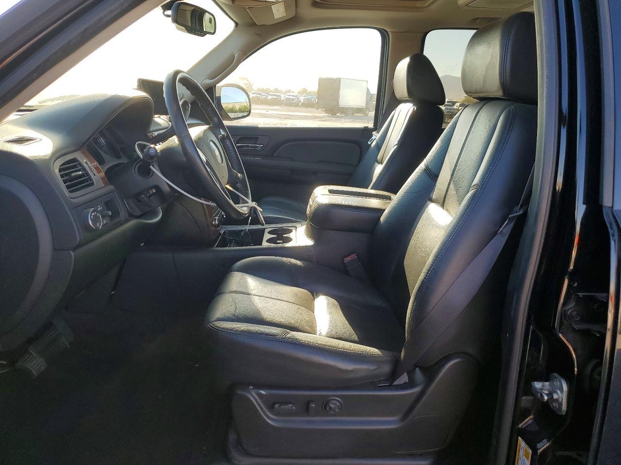 2008 Chevrolet Tahoe C1500 - Фото 7