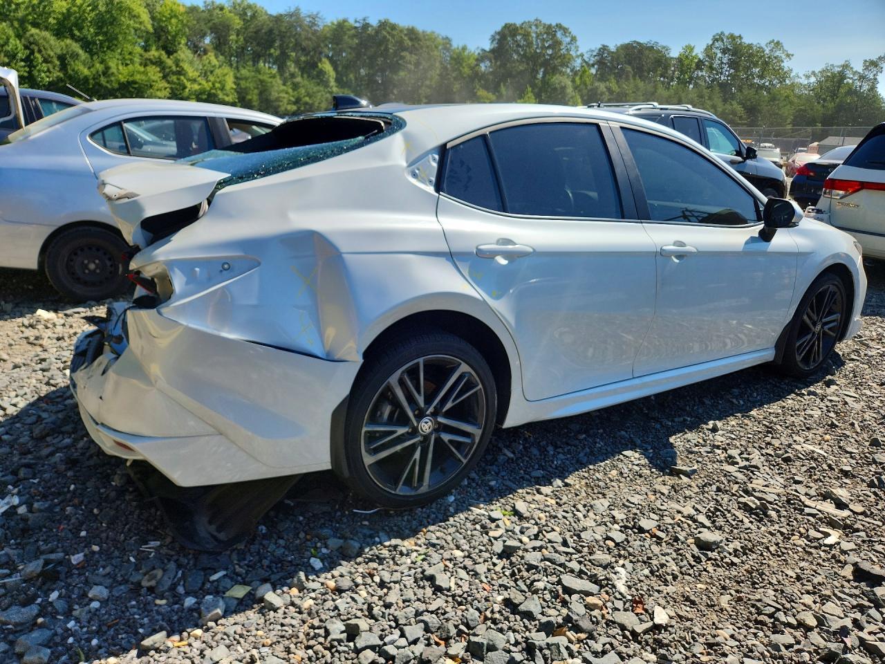 2025 Toyota Camry Xse - Фото 3
