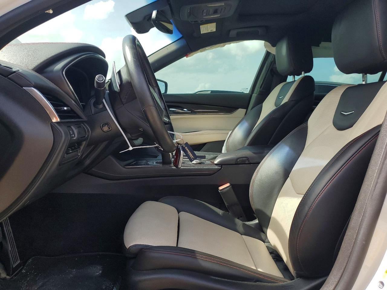 2022 Cadillac Ct5-V - Image 7