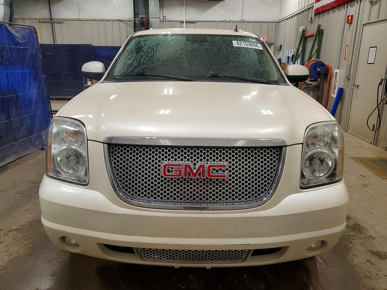 2013 GMC Yukon Denali - Фото 5