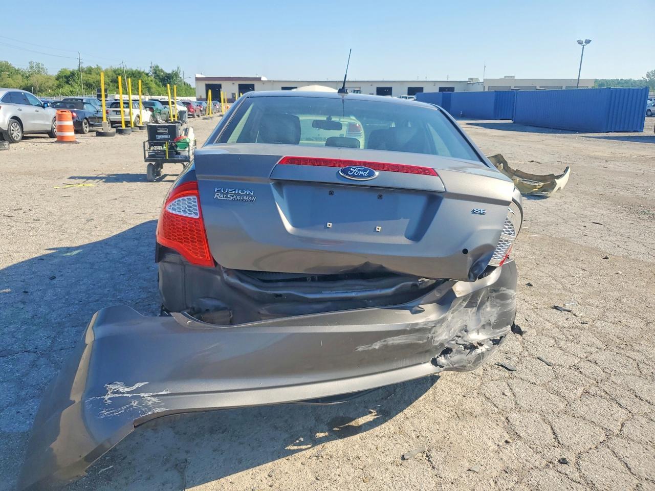 2011 Ford Fusion Se - Image 6