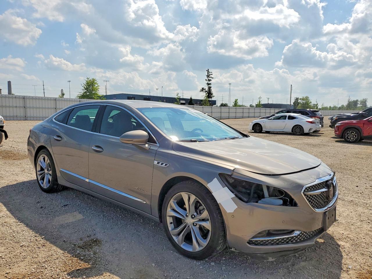 2019 Buick Lacrosse Avenir - Фото 4