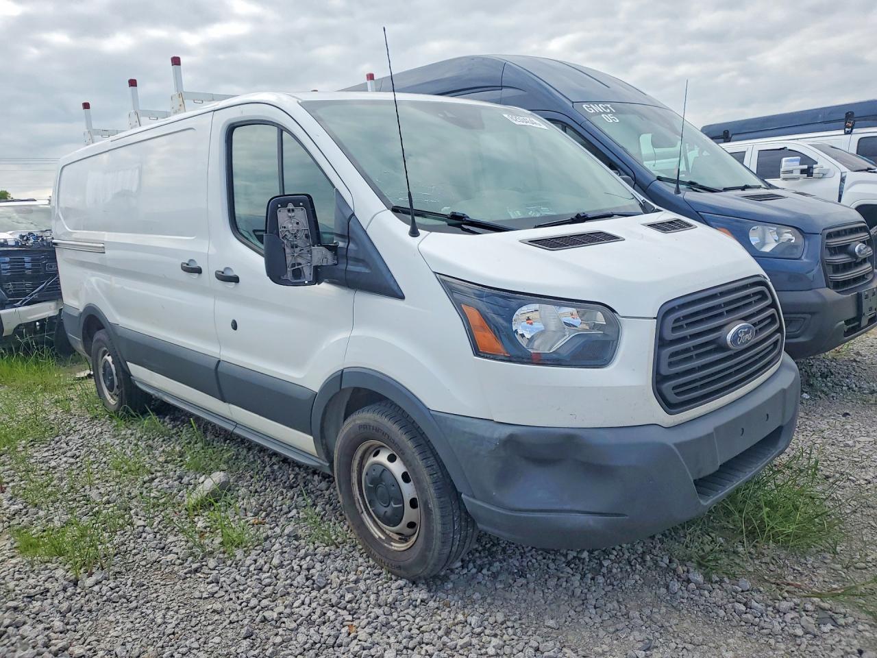 2018 Ford Transit T-150 - Image 4
