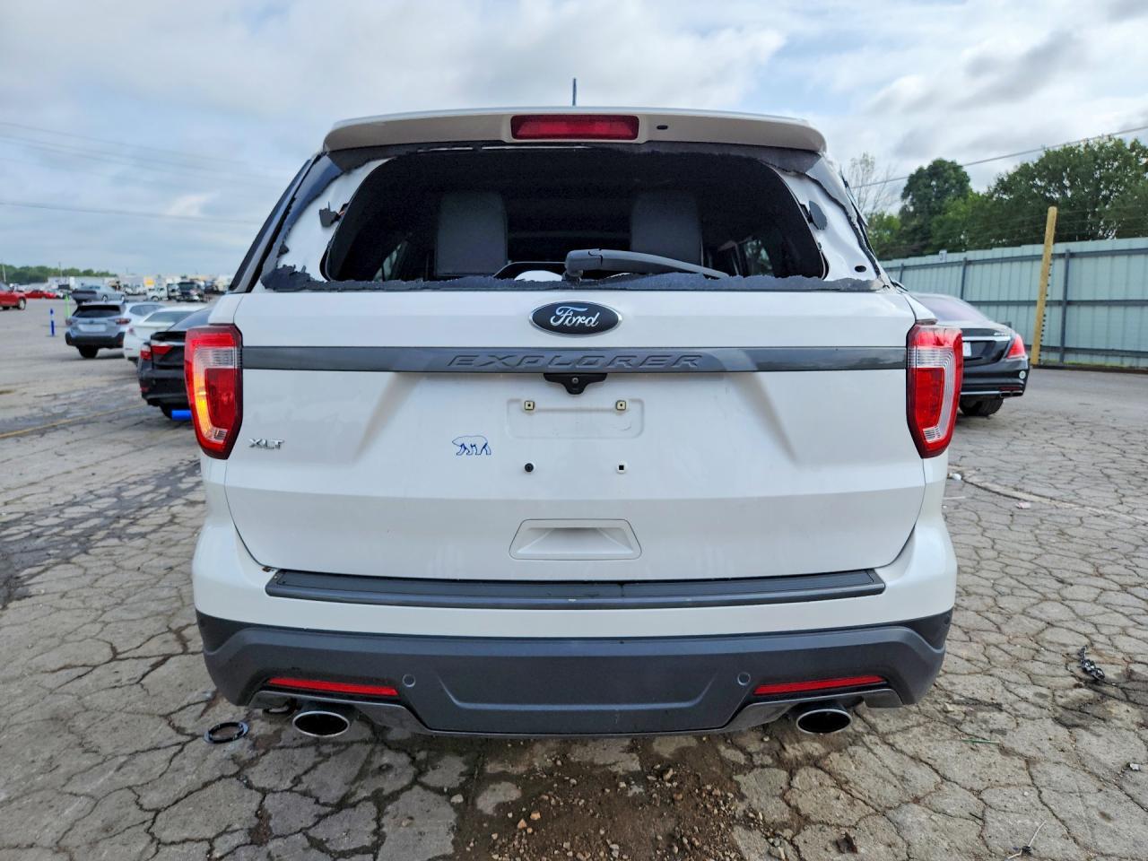 2018 Ford Explorer Xlt - Image 6
