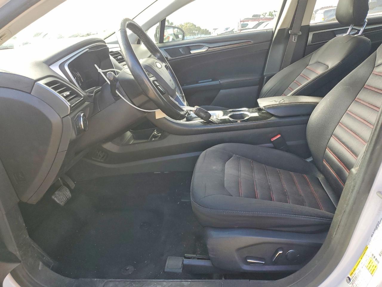 2014 Ford Fusion Se - Фото 7