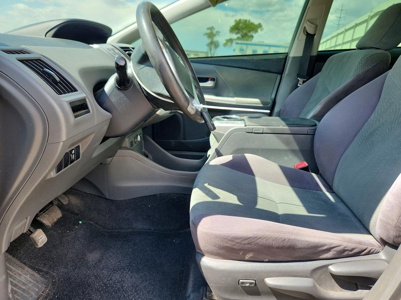 2013 Toyota Prius V Two - Фото 7
