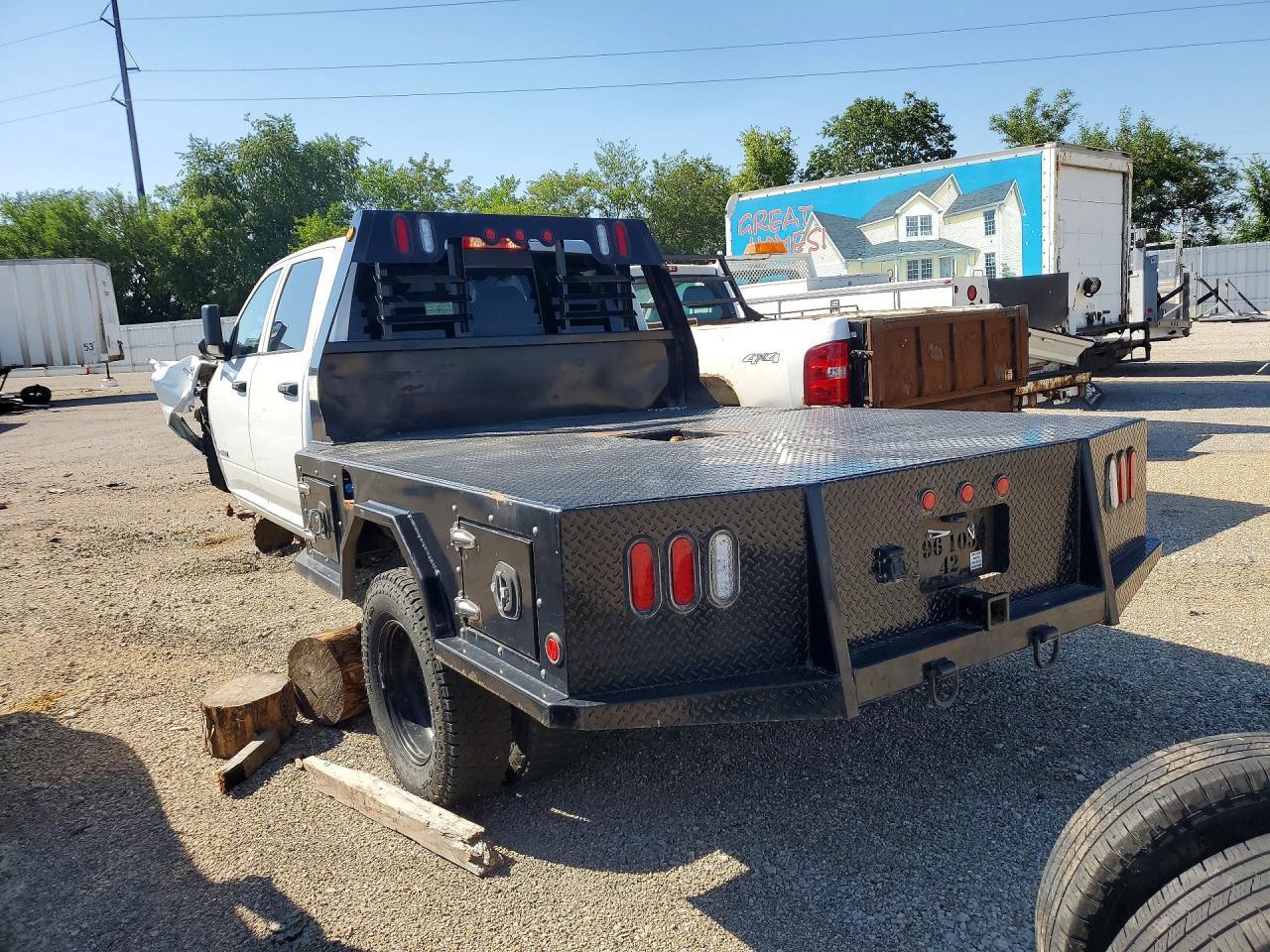 2022 Ram 3500 Tradesman - Image 2