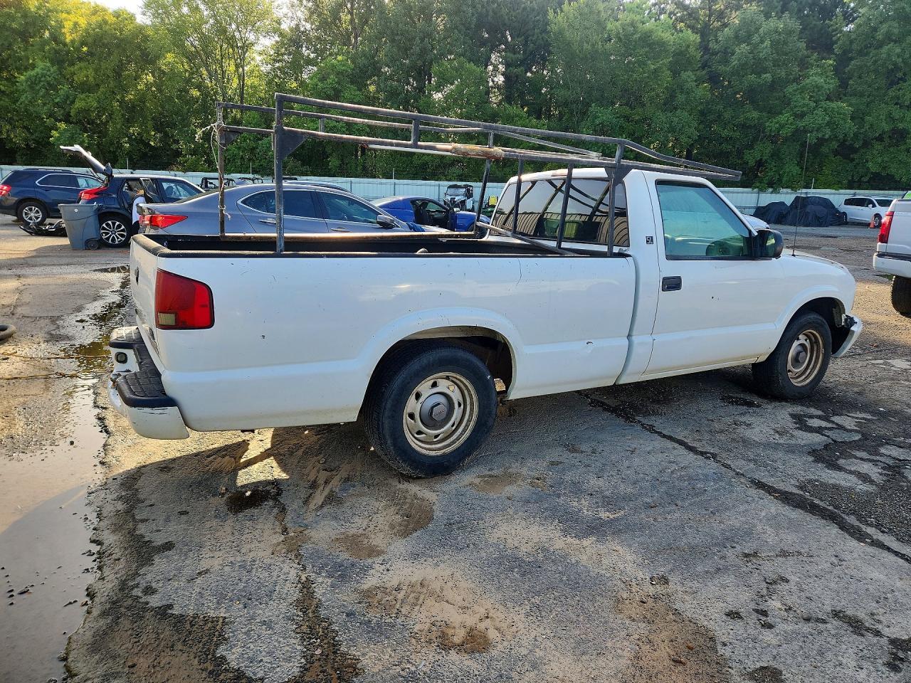 2003 GMC Sonoma - Фото 3
