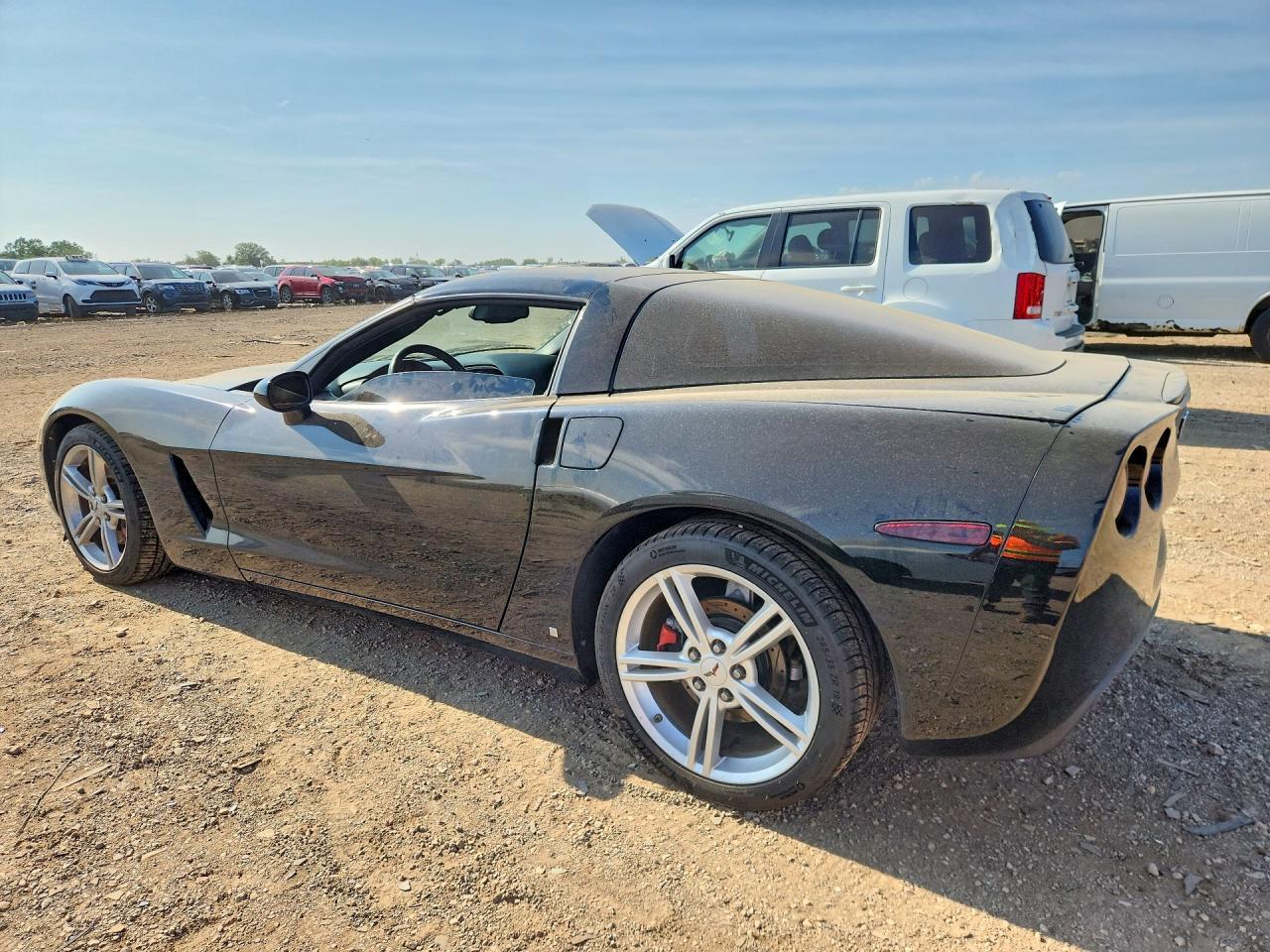 2008 Chevrolet Corvette - Image 2
