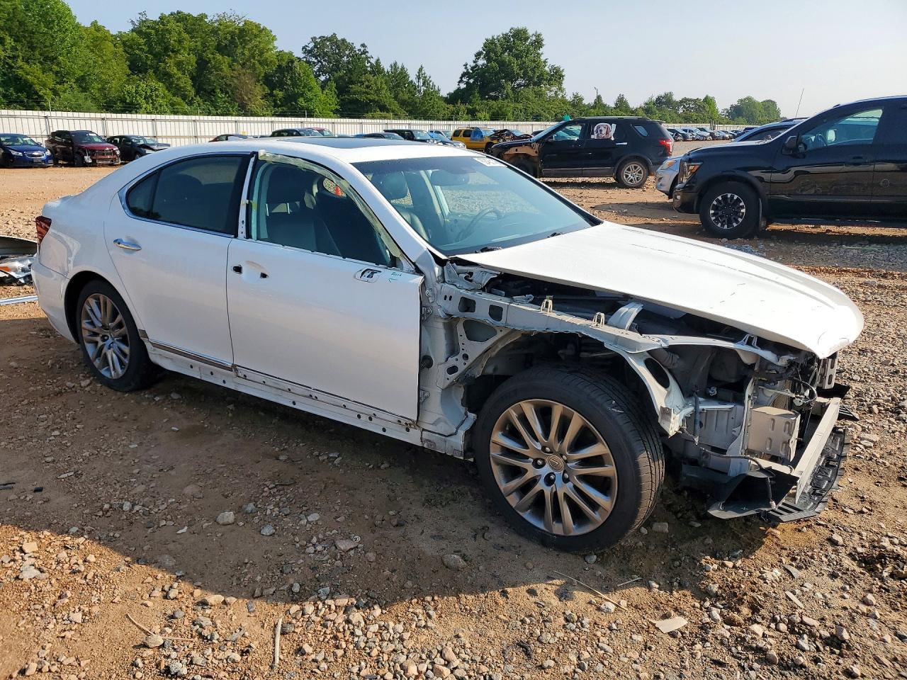 2014 Lexus Ls 460 - Image 4