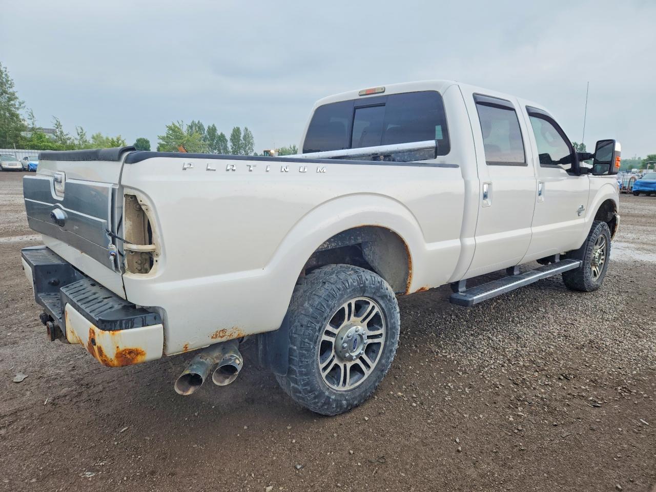 2014 Ford F350 Super Duty - Image 3