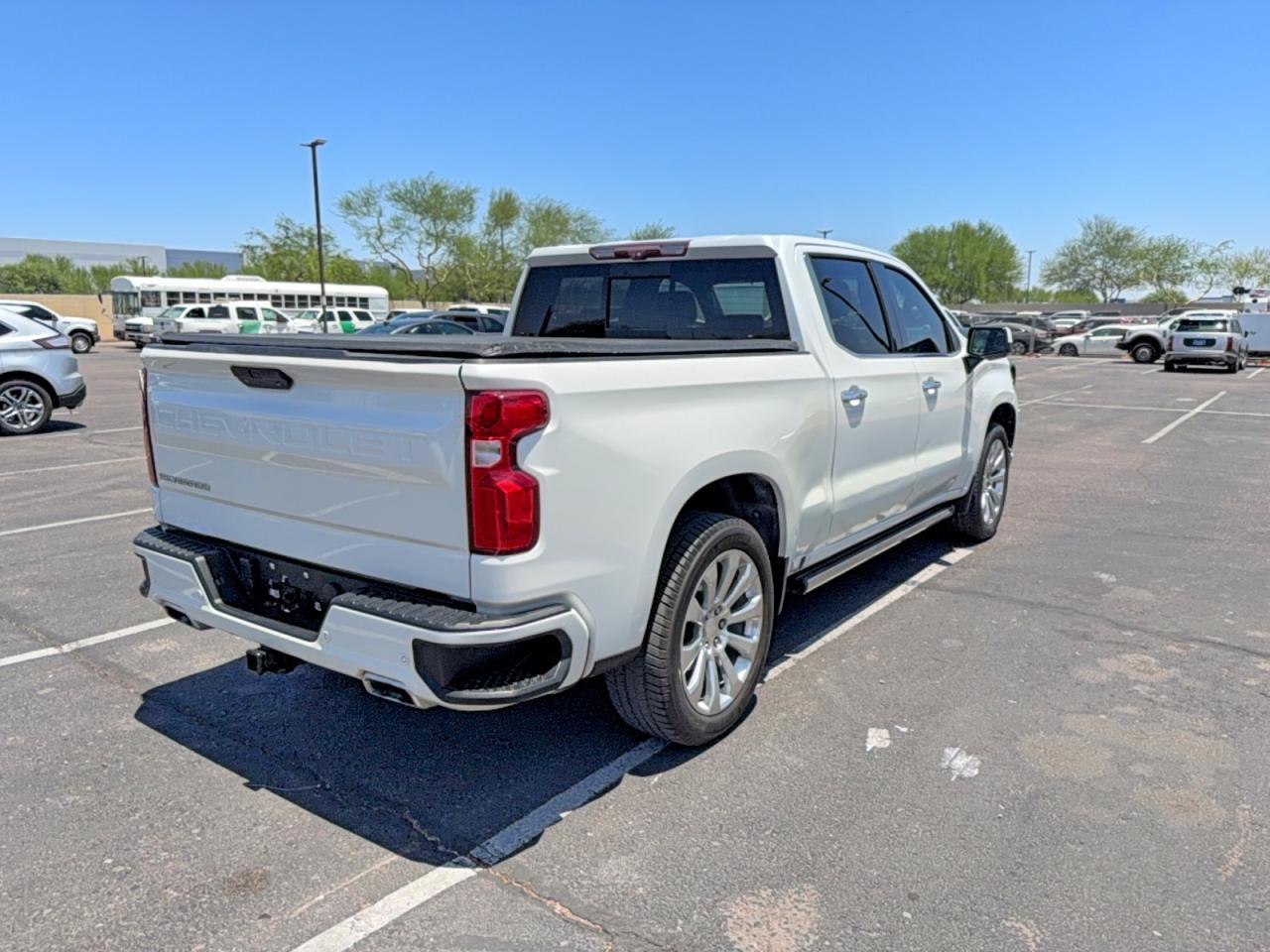 2021 Chevrolet Silverado K1500 High Country - Фото 4